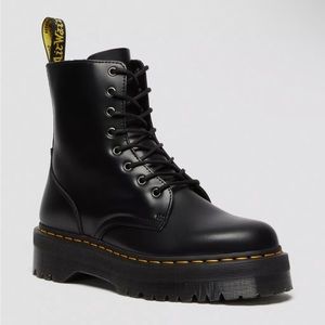 Doc martins Jaron platforms